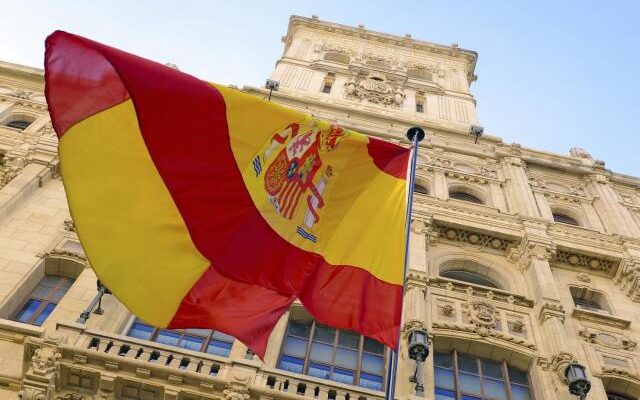 Descubre los requisitos para ser alcalde en espana